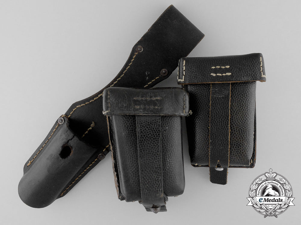 a_set_of_german_army_field_gear;_pouches_and_frog_r_150