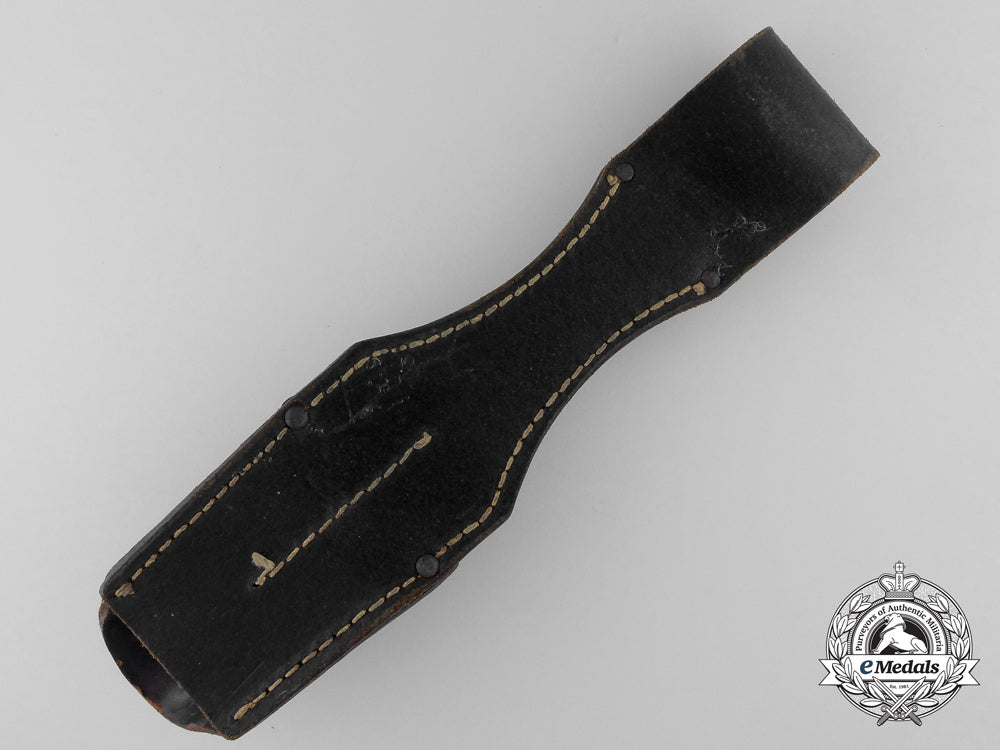 a_set_of_german_army_field_gear;_pouches_and_frog_r_152