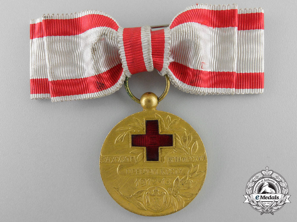 a_red_cross_medal_of_montenegro1913_in_gold_with_case_r_194