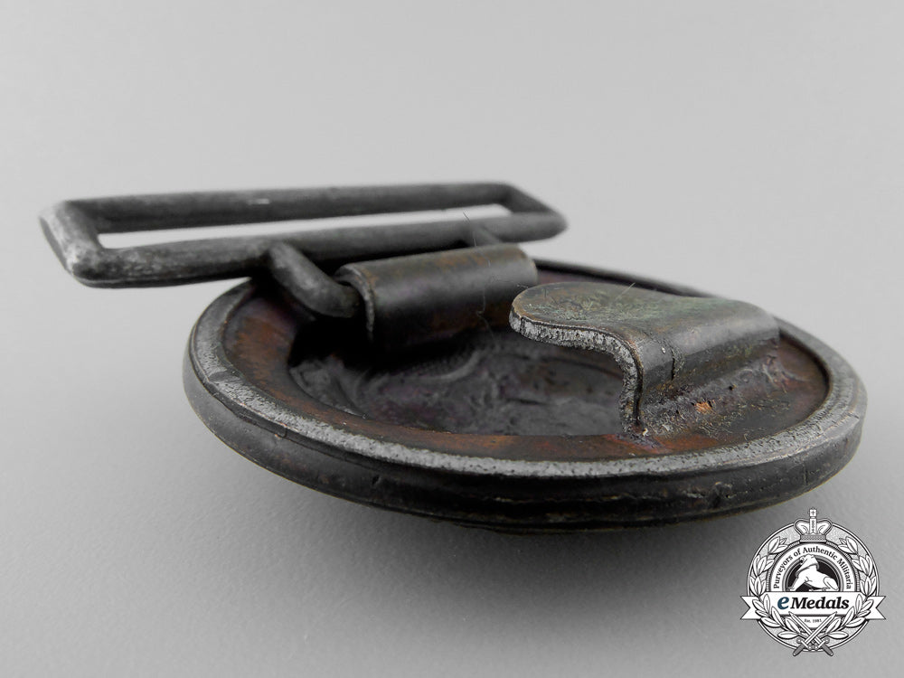 a_third_reich_pommern(_pommeranien)_fire_defence_service_officer's_belt_buckle_r_239