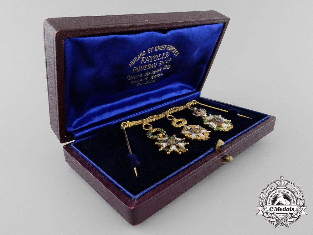 france,_republic._a_gold_miniature_award_group,_by_fayolle_pouteau,_paris,_c.1870_r_540_1_1_1_1