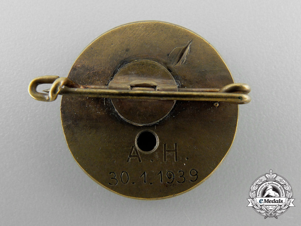 a_golden_party_badge_with_date_of_issue30.1.1939_r_725