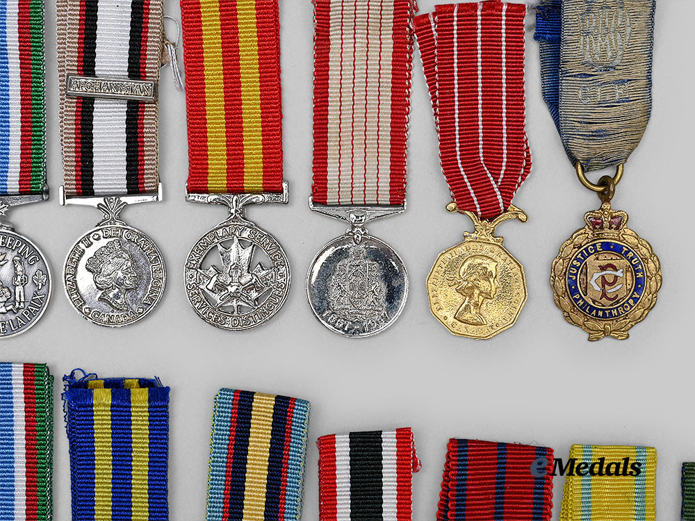united_kingdom,_canada._a_lot_of_fifteen_miniature_service_medals_e_medals__g_b8636_6