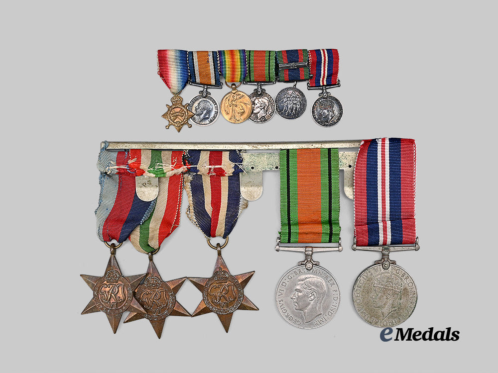 canada,_commonwealth._a_second_war_medal_bar_with_first&_second_war_miniature_bar_e_medals__m0715-30_2