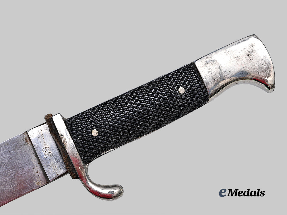 germany,_h_j._a_member’s_knife,_by_josef_hack,_c.1939_e_medals__g62898_6
