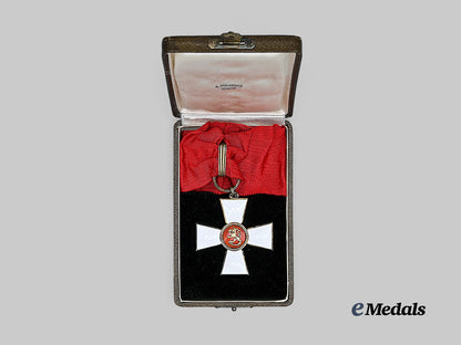 finland,_republic._an_order_of_the_lion_of_finland,_commander’s_badge_by_a._tillander_with_case_e_medals__m0625-106_3
