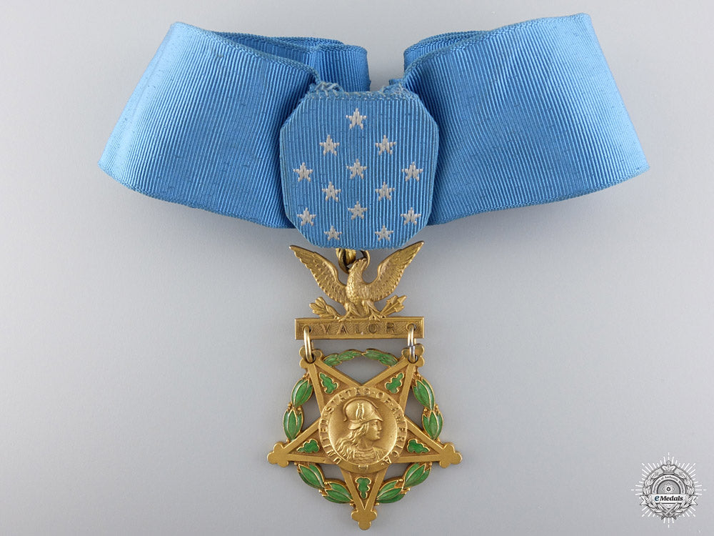 a_first_war_medal_of_honor_for_heroism_at_bois-_de-_forges_s0032060_copy