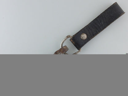 a_german_shoulder_strap_s0038803_2_