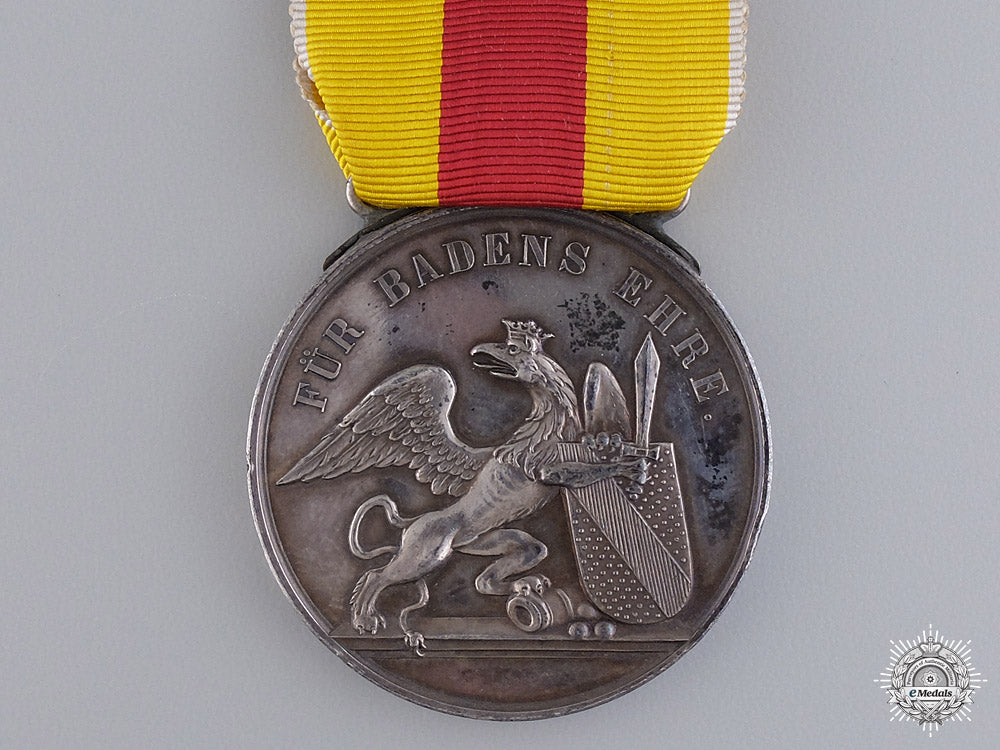 a_first_war_silver_karl_friedrich_military_merit_medal_for_bombing_london_s0042401_copy