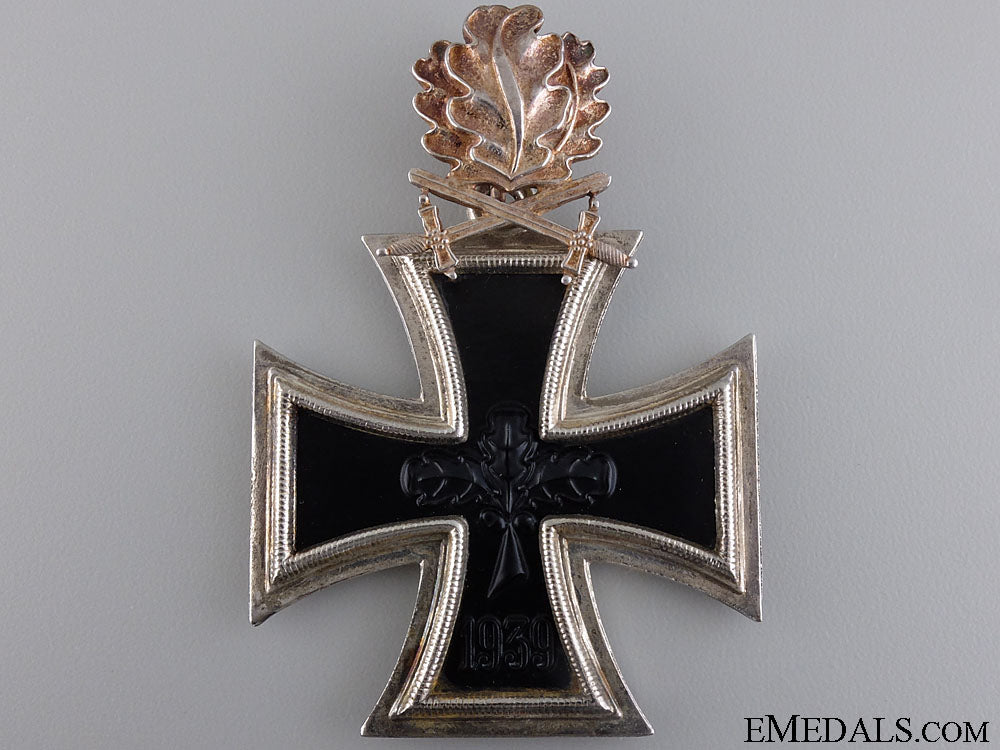 a1957_knight's_cross_of_the_iron_cross_with_swords/_oakleaves_s0079010_copy