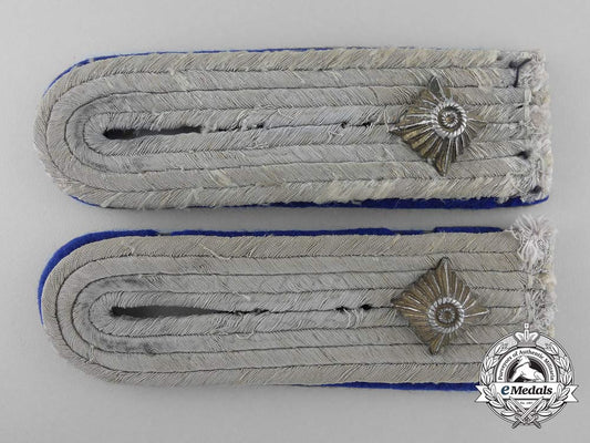 germany,_heer._a_pair_of_army_medical_staff_shoulder_boards_s0127015_3__1