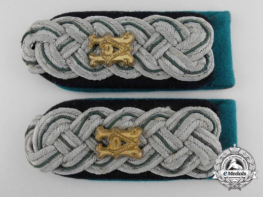 senior_army_official_of_technical_service_shoulder_boards_s0168366
