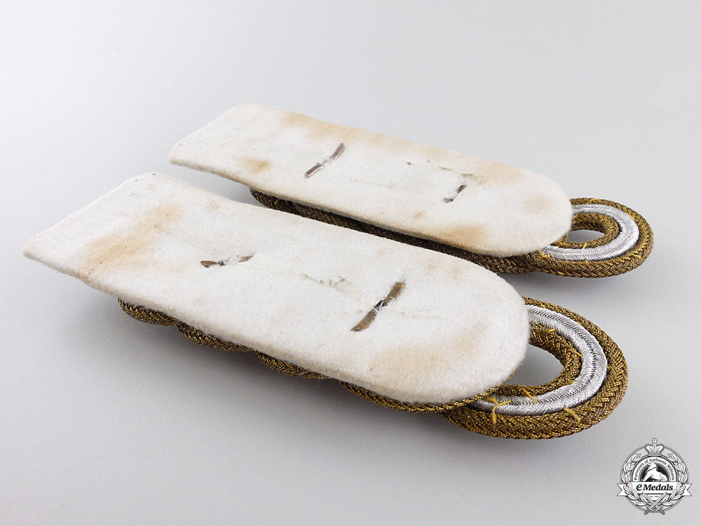 a_pair_of_luftwaffe_shoulder_boards_for_general_der_flieger_s0179523_copy