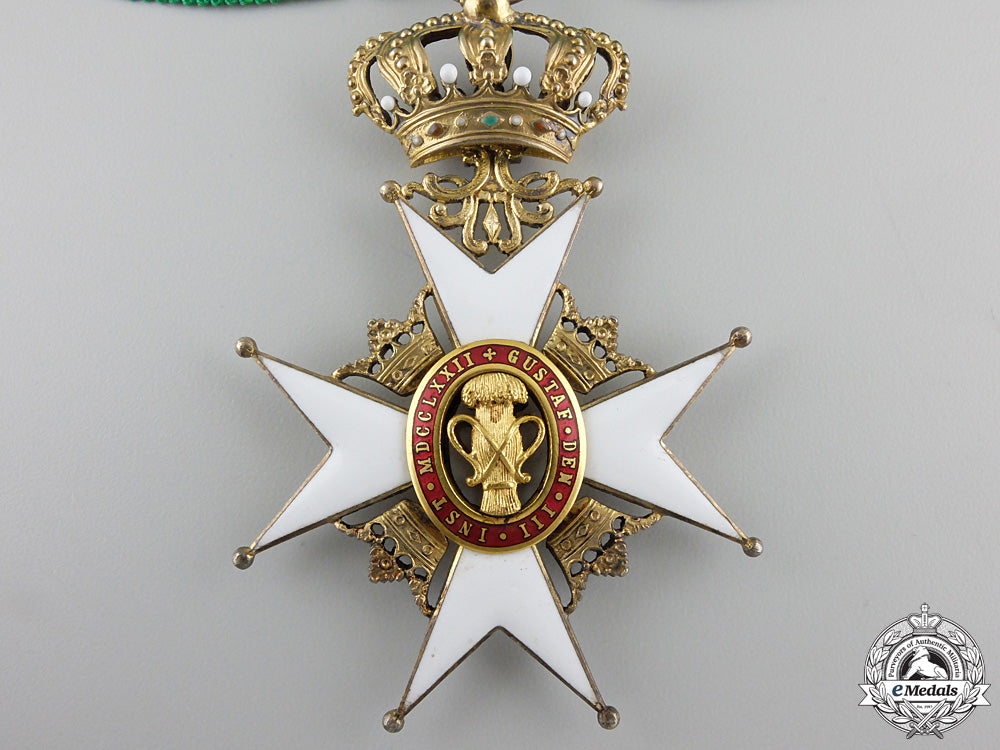 sweden,_kingdom._an_order_of_vasa,_commander's_badge,_c.1945_s0226146_copy_2_1_1