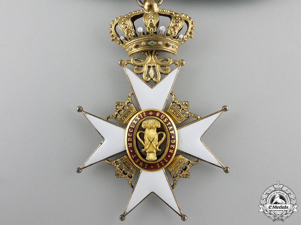 sweden,_kingdom._an_order_of_vasa,_commander's_badge,_c.1945_s0256150_copy_2_1_1