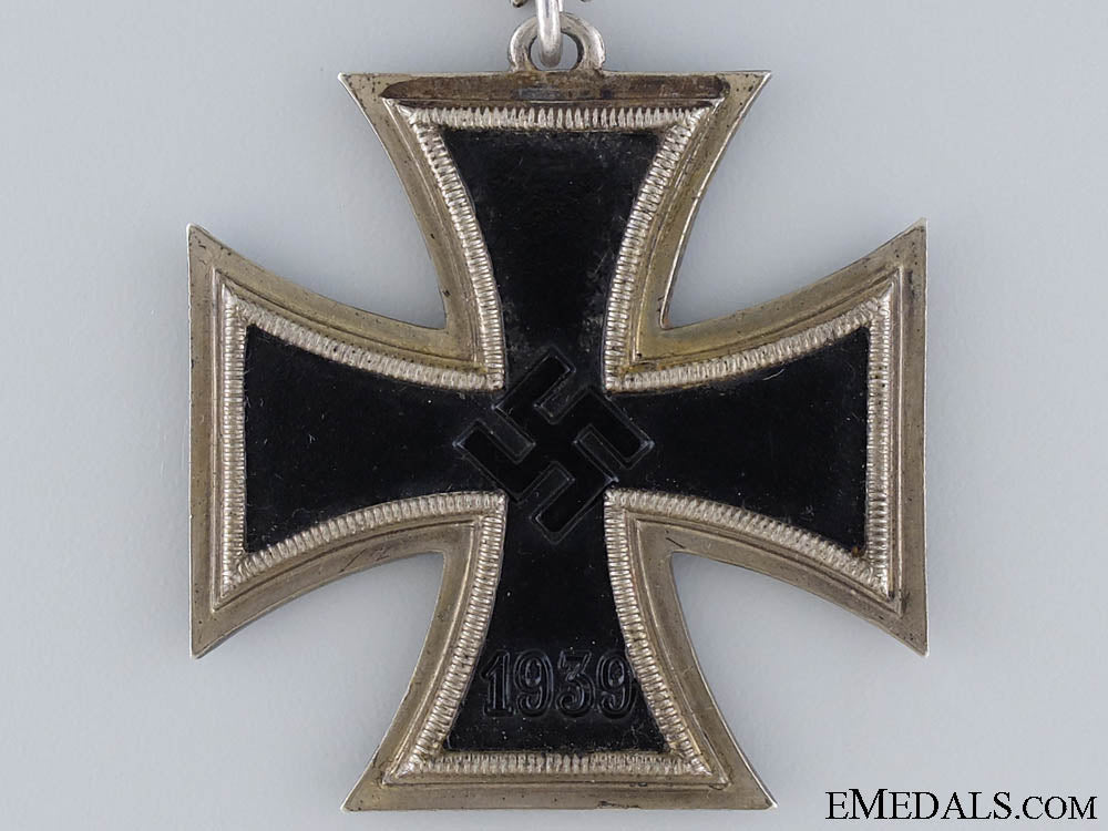 a_rare_three_quarter_ring_knight's_cross_of_the_iron_cross1939_s0261164_copy