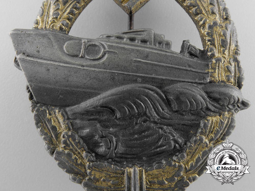 germany._a_second_pattern_kriegsmarine_german_e-_boat_badge_s0297037_3_