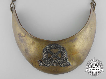 an_unknown_military_gorget_s0358098_3_