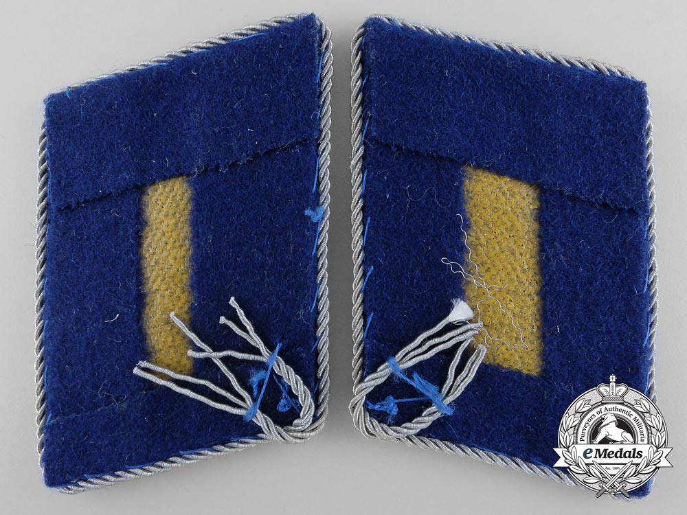 luftwaffe_medical_unit_hauptmann’s_collar_tabs_s0400157