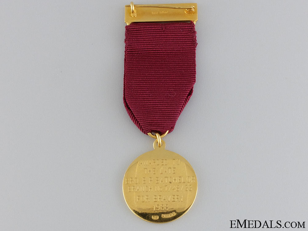 a_posthumous_george_medal_for_the1988_piper_alpha_disaster_s0482522_copy