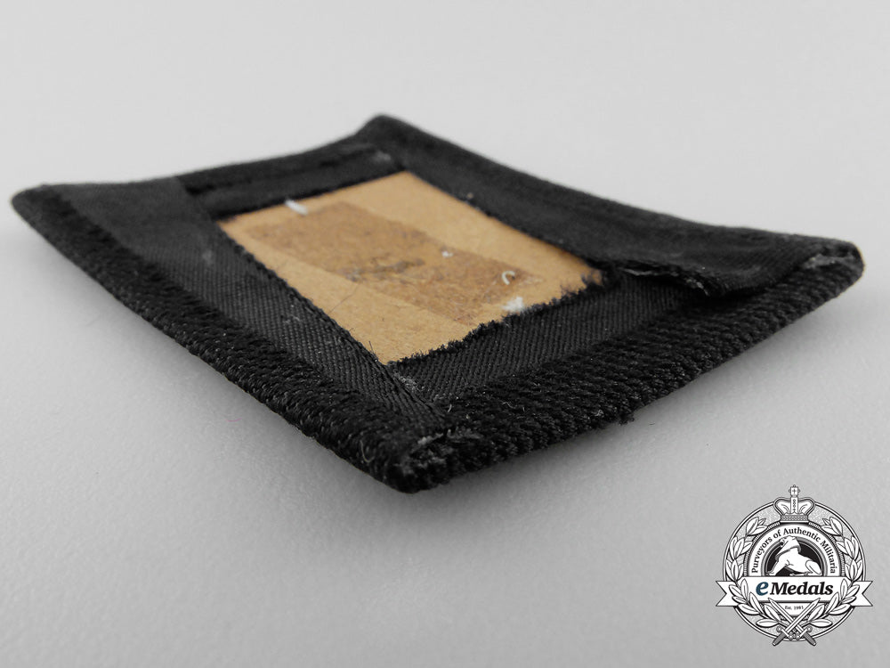 a_waffen-_ss_em/_ncos_bevo_runic_collar_tab_s0483152_3_