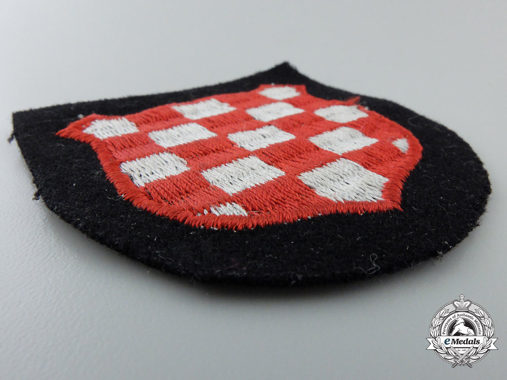 a_croatian_ss_volunteer_sleeve_shield_s0483280_2_