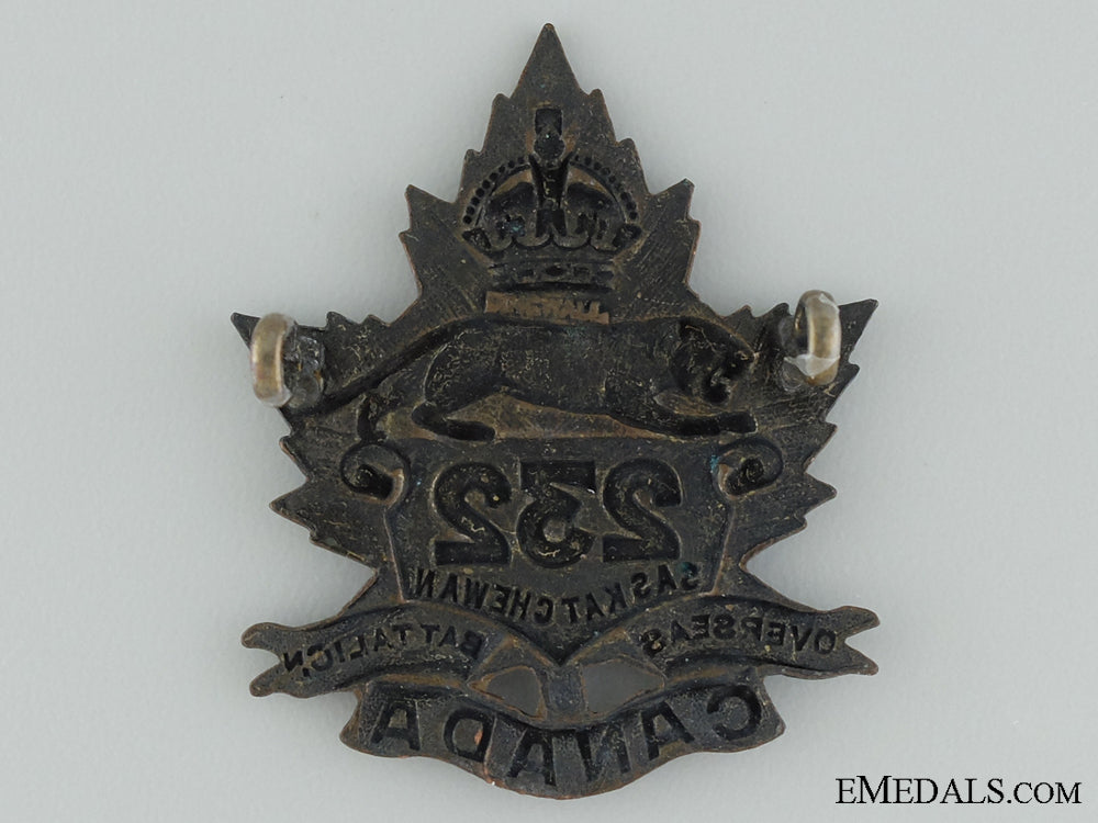 wwi232_nd_infantry_battalion"_saskatchewan_battalion"_cap_badge_s0520110