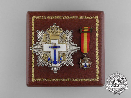 a_spanish_order_of_naval_merit,2_nd_class_breast_star_with_white_distinction,_miniature_and_case_s0521059_1