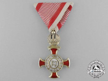 a_type_ii_first_class_austrian_cross_of_merit_with_crown_s0540061