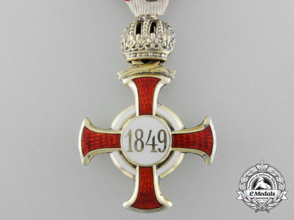 a_type_ii_first_class_austrian_cross_of_merit_with_crown_s0560065
