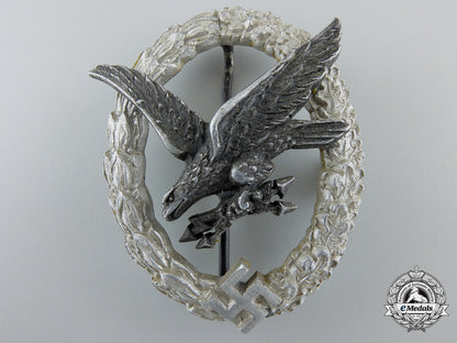 an_aluminum_luftwaffe_radio_operator&_air_gunner_badge_by_juncker_s0563163_2_