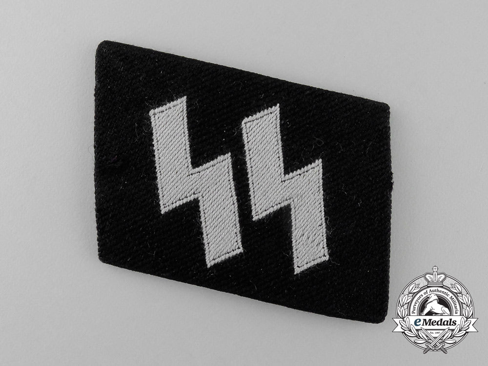 a_waffen-_ss_em/_ncos_bevo_runic_collar_tab_s0623415