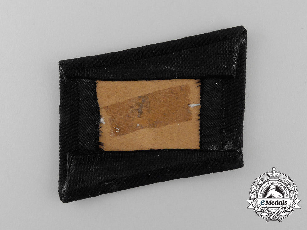 a_waffen-_ss_em/_ncos_bevo_runic_collar_tab_s0633416