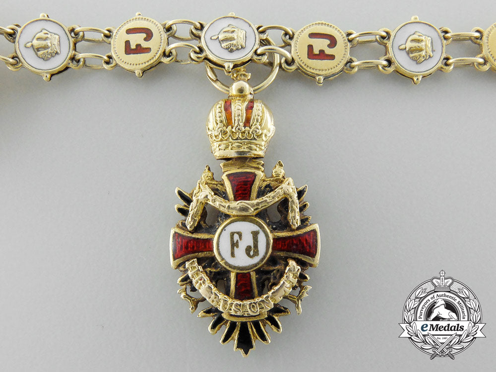 a_miniature_austrian_order_of_franz_joseph_in_gold_s0690171