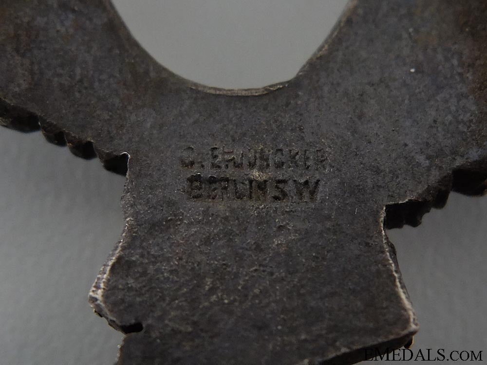 a_early_pilot_badge_by_juncker_to_kurt_muller_of_stuka_i_s0732175_copy