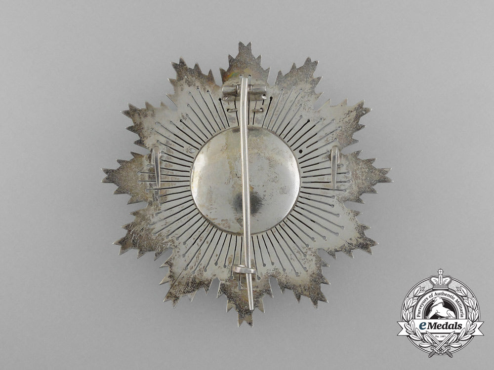 a_spanish_royal_cavalry_armory_of_valencia,_medal_and_breast_star_set,_cased_s0871108