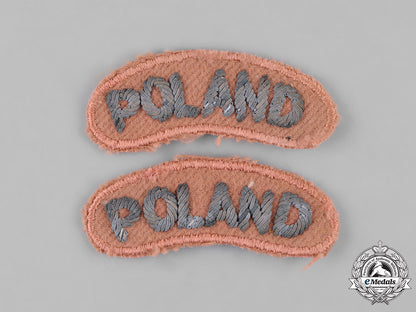 poland,_republic._an_italian-_manufactured_polish_armed_forces_in_the_west_army_shoulder_title_pair1945_s19_0047