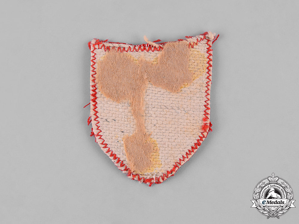 poland,_republic._a_polish2_nd_army_corps_sleeve_badge,_c.1944_s19_0052