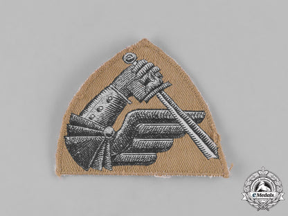 poland,_republic._second_war2_nd_warsaw_armoured_division_sleeve_badge,_c.1945_s19_0055