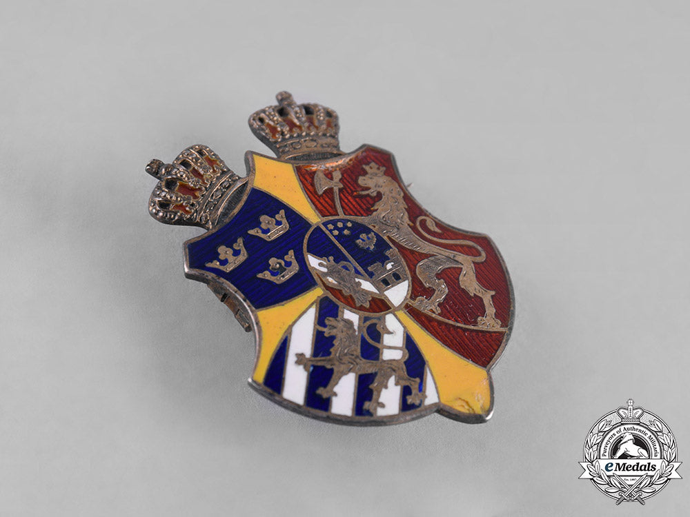 sweden,_kingdom._a"_riksakten"_union_arms_of_sweden_and_norway_badge_s19_0183