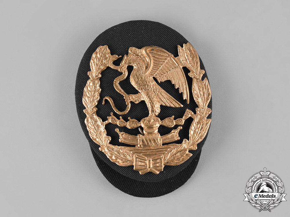 brazil,_mexico,_thailand._three_cap_badges_s19_0204_1_1