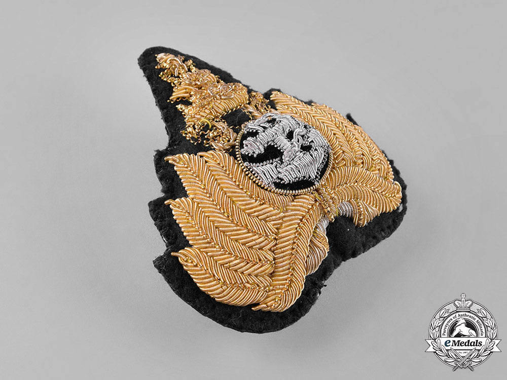 brazil,_mexico,_thailand._three_cap_badges_s19_0212_1_1