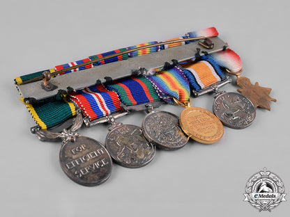 canada._two_second_war_period_miniature_groups_s19_0231