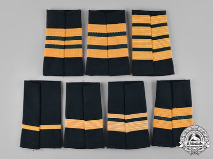 canada._a_lot_of_thirty-_eight_army,_rcaf,_rcn,_rca_insignia_s19_0276