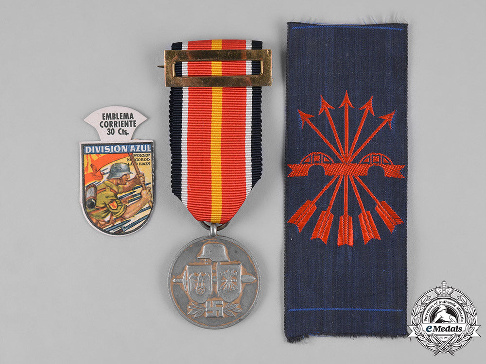spain,_francoist_era._three_spanish_civil_war_era_items_s19_0373