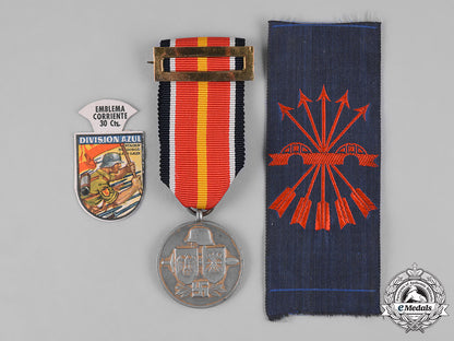 spain,_francoist_era._three_spanish_civil_war_era_items_s19_0373