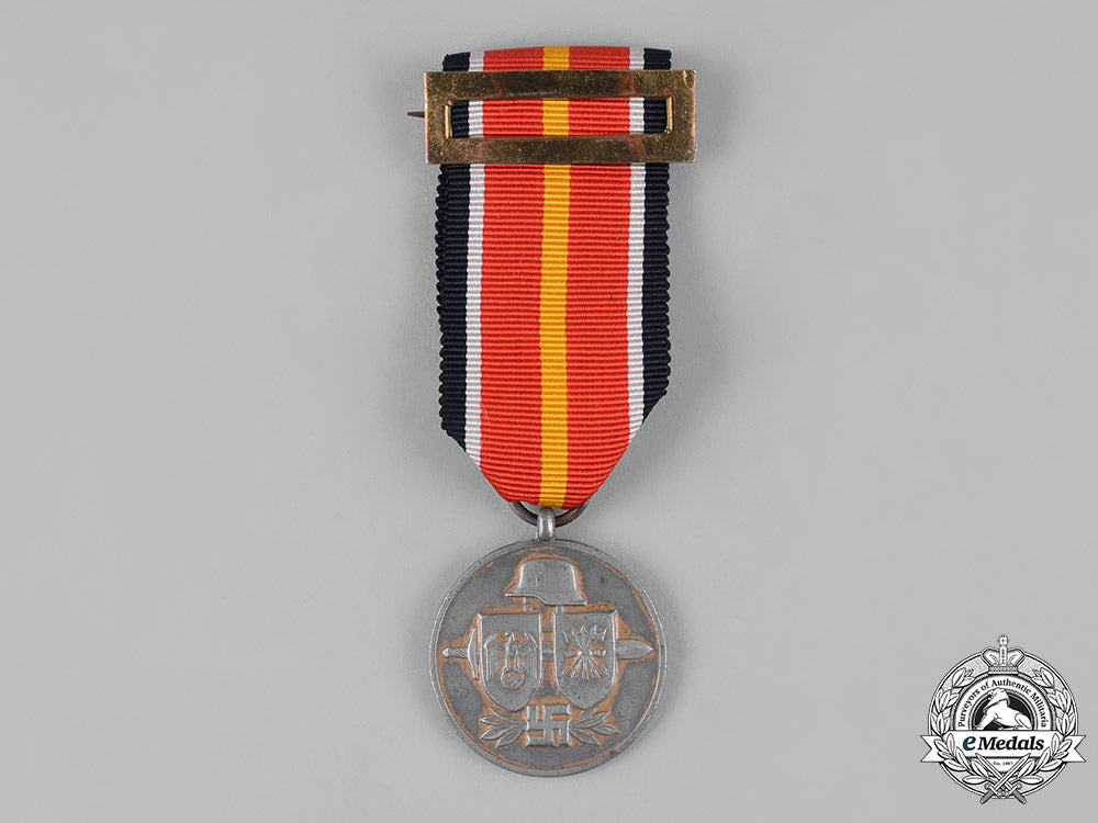 spain,_francoist_era._three_spanish_civil_war_era_items_s19_0374