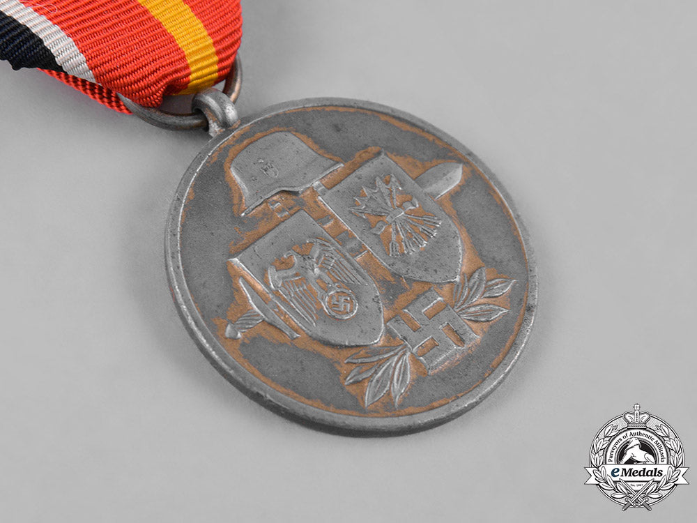 spain,_francoist_era._three_spanish_civil_war_era_items_s19_0378