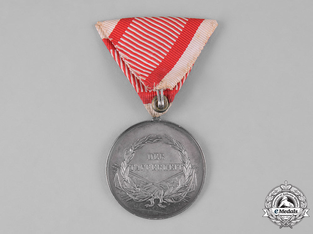 austria,_empire._a_bravery_medal,_i_class_silver_grade,_franz_joseph_i,_c,1914_s19_0409