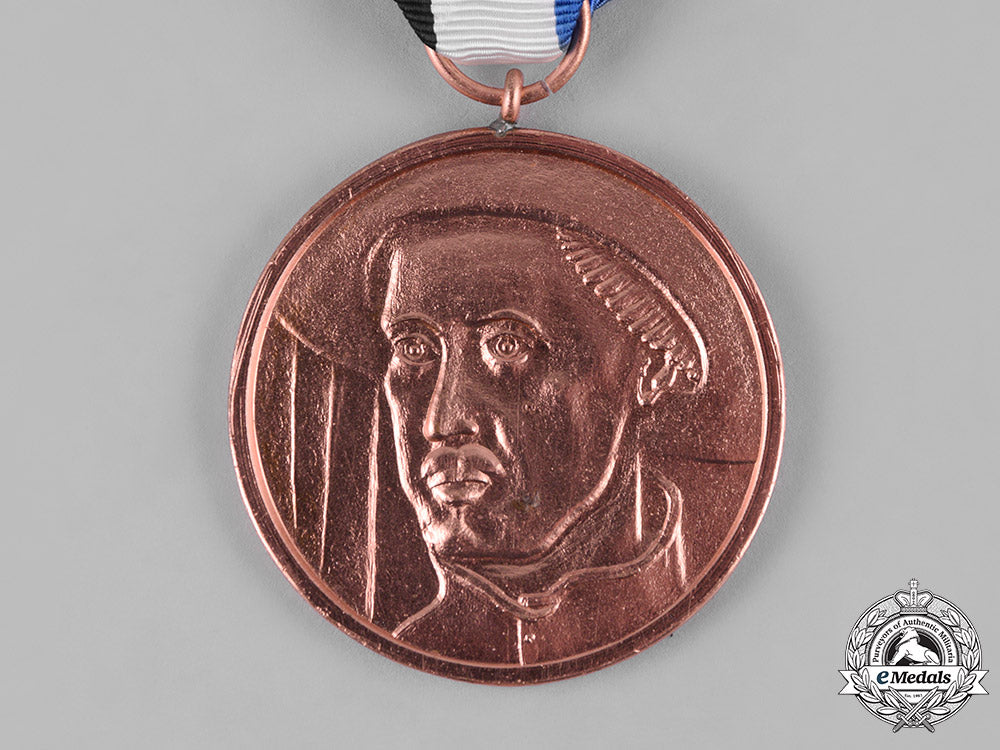 portugal,_republic._an_order_of_prince_henry_the_navigator,_bronze_grade_merit_medal,_c.1965_s19_0522